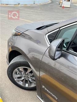 تويوتا سيينا